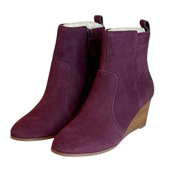 Violet & Red Women's Suede Wedge Heel Boot Burgundy Size 6 NWOB - Picture 1 of 8